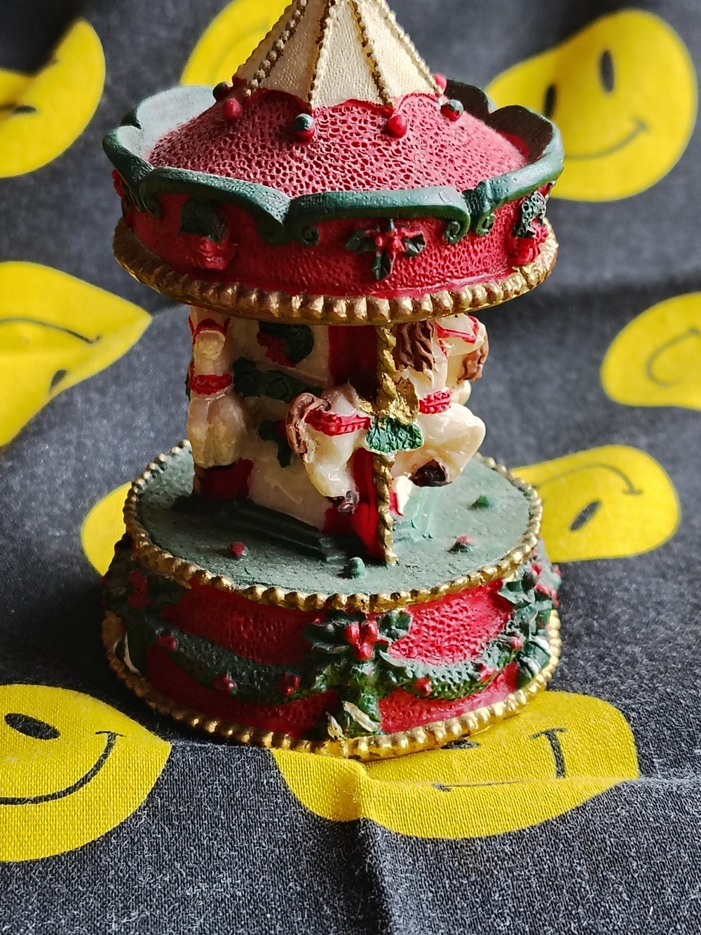 Small Holiday Carousel  - Red and Green